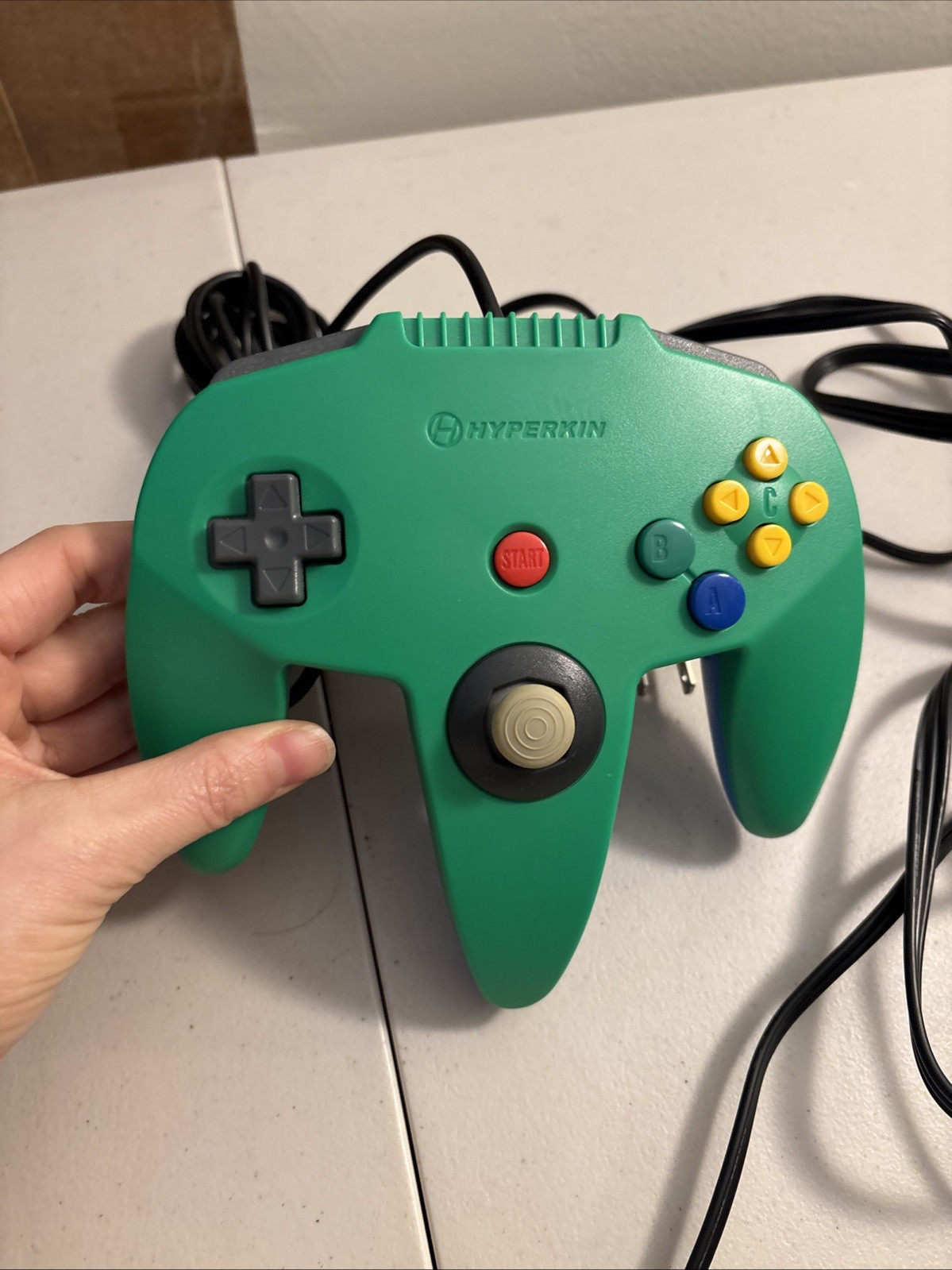 N64 Console NUS-001 USA 2 Working Controllers RCA cables and Power Cable