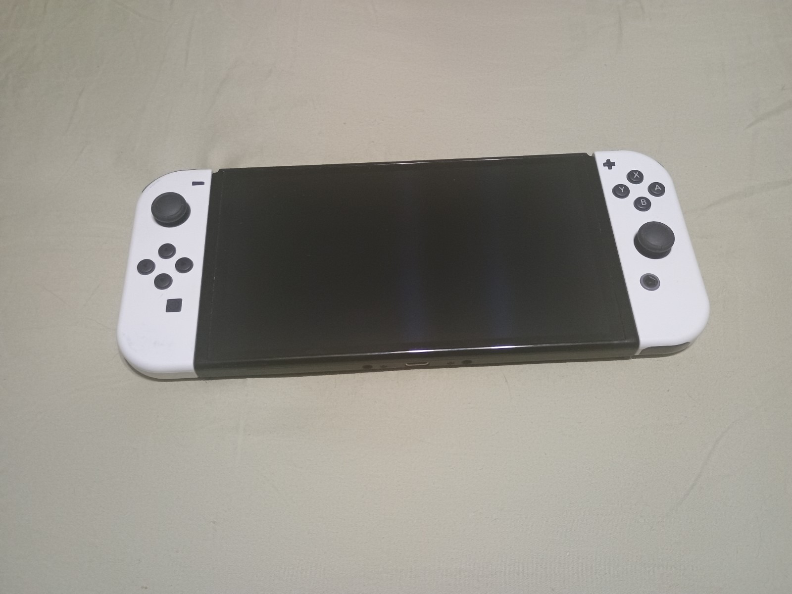 NINTENDO Switch OLED Model Handheld Console – 64GB – White/Black