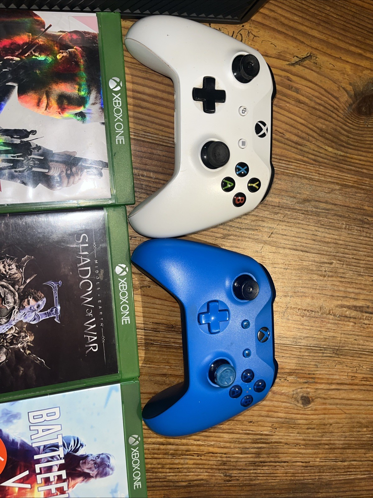 Xbox One Halo 5 Edition Console 1TB Bundle – Games Controllers