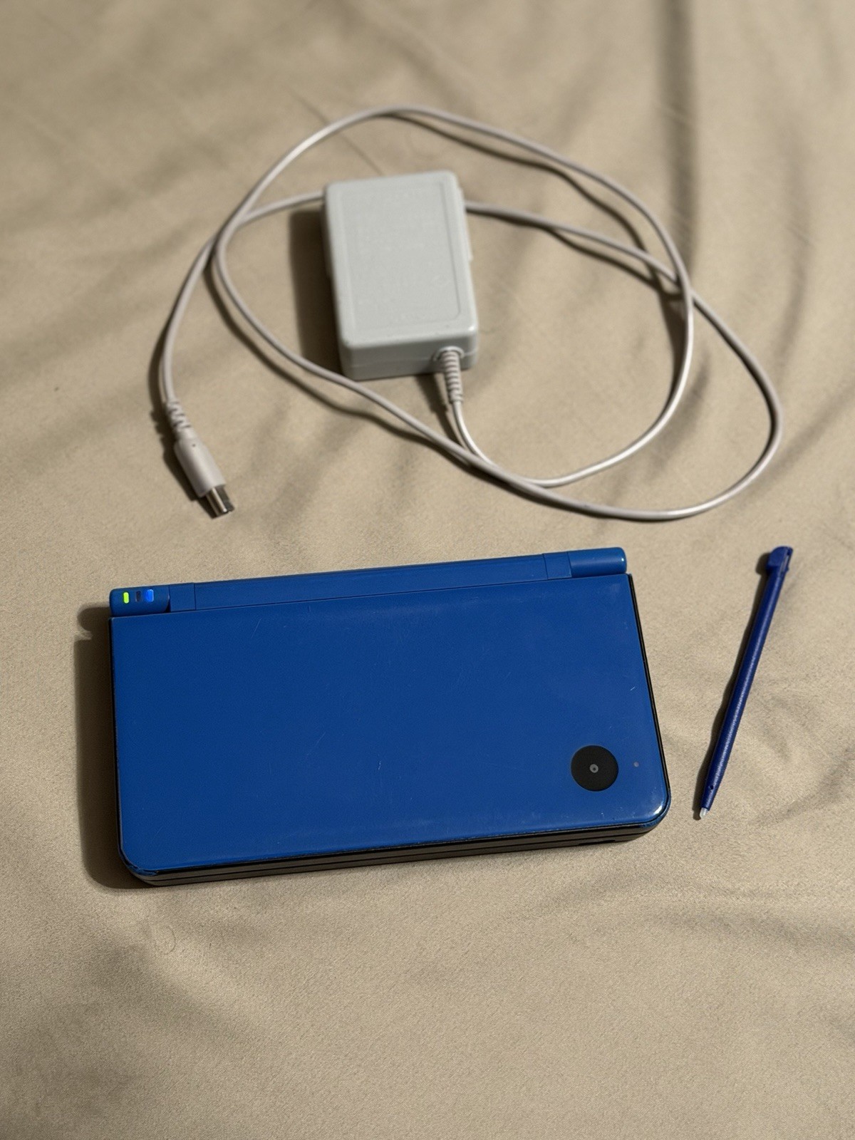 Nintendo DSi XL Blue Tested Working with Charger and Stylus