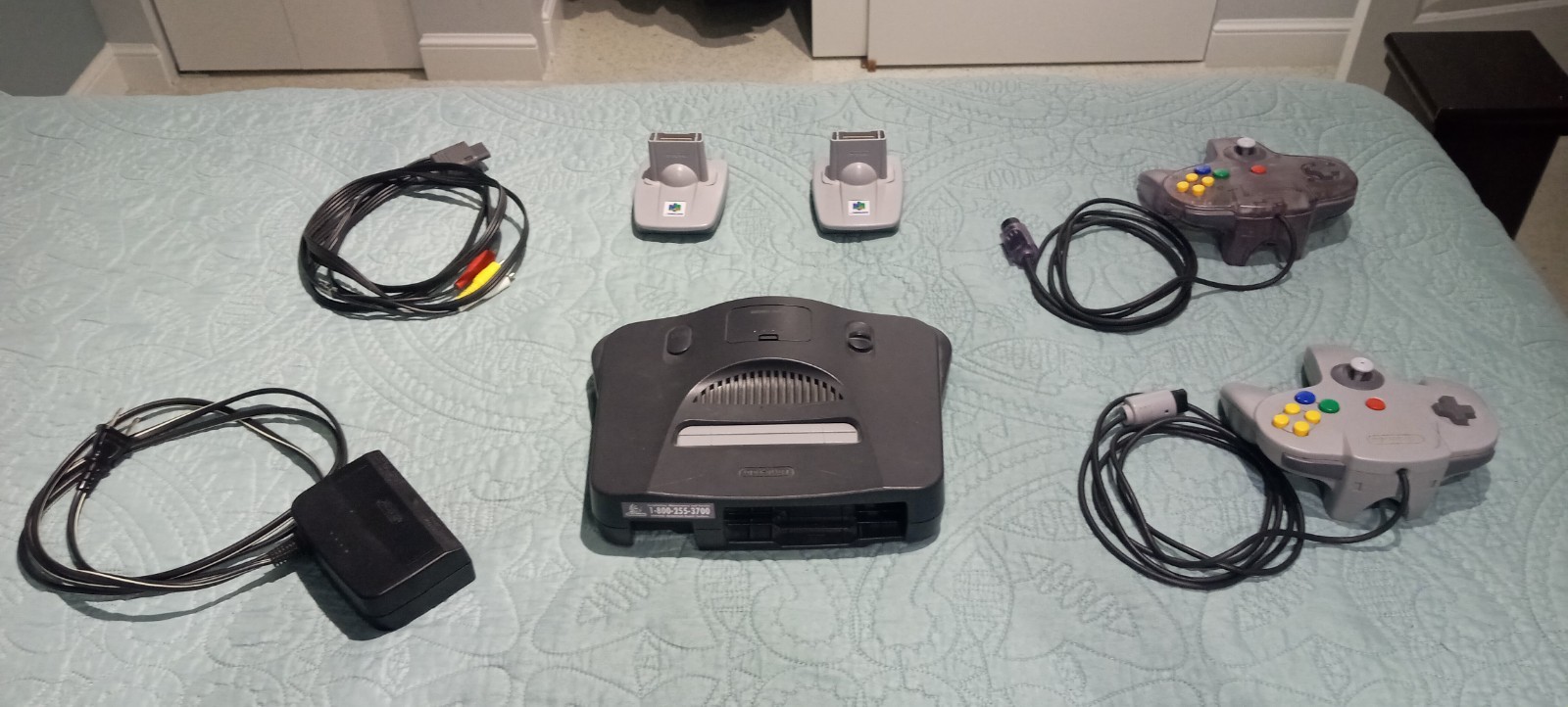Nintendo 64 Original System Console with 2 Original Controllers, Cords & T-Packs