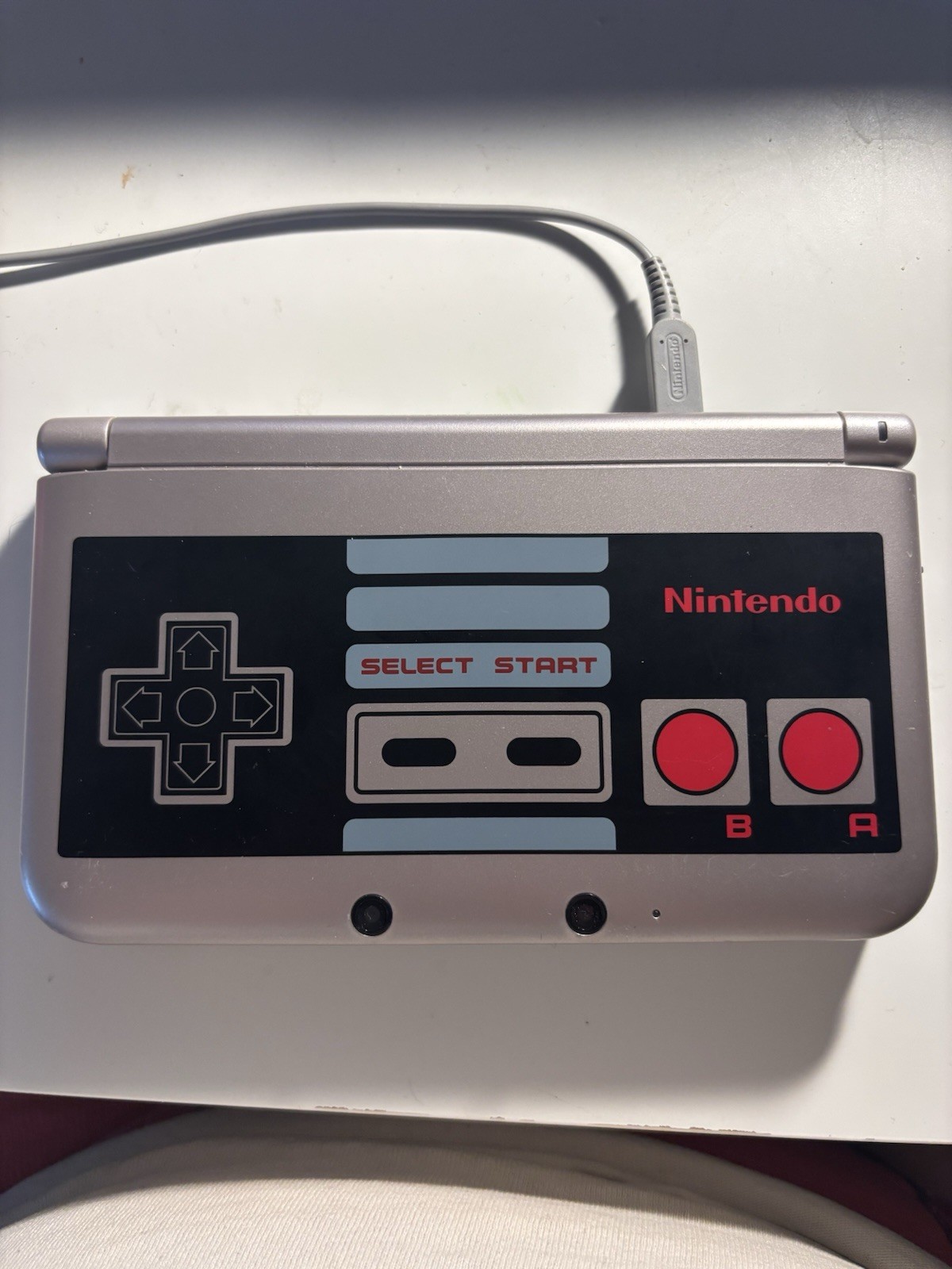 Nintendo 3DS XL NES Edition