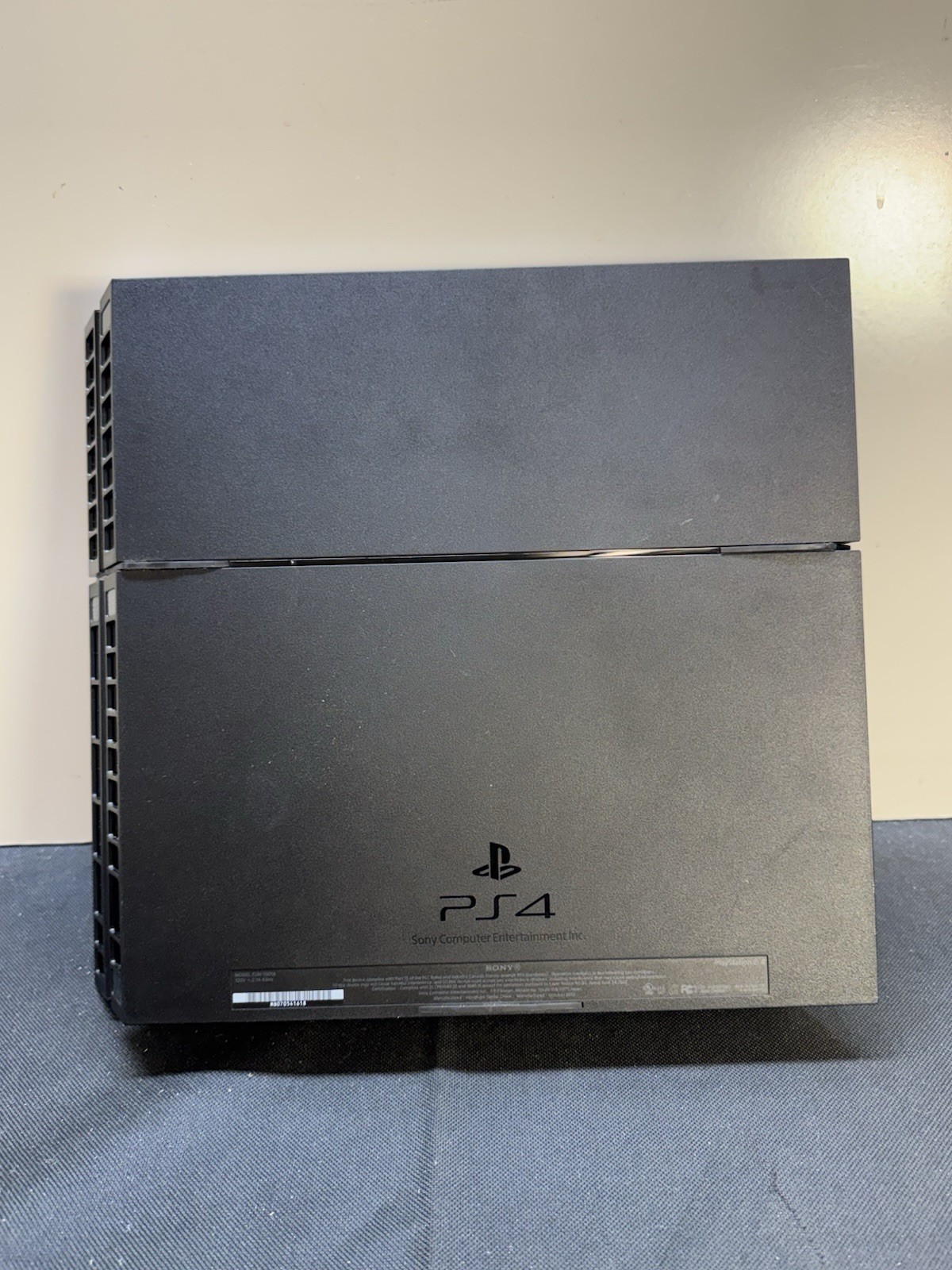 Sony PS4 Console CUH-1001A 500GB Black – ONLY POWER TESTED Console Only