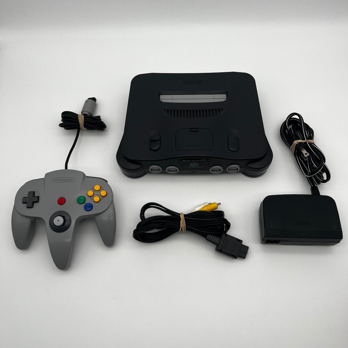 Nintendo 64 N64 Console With Controller Power Adapter & AV Cables Charcoal