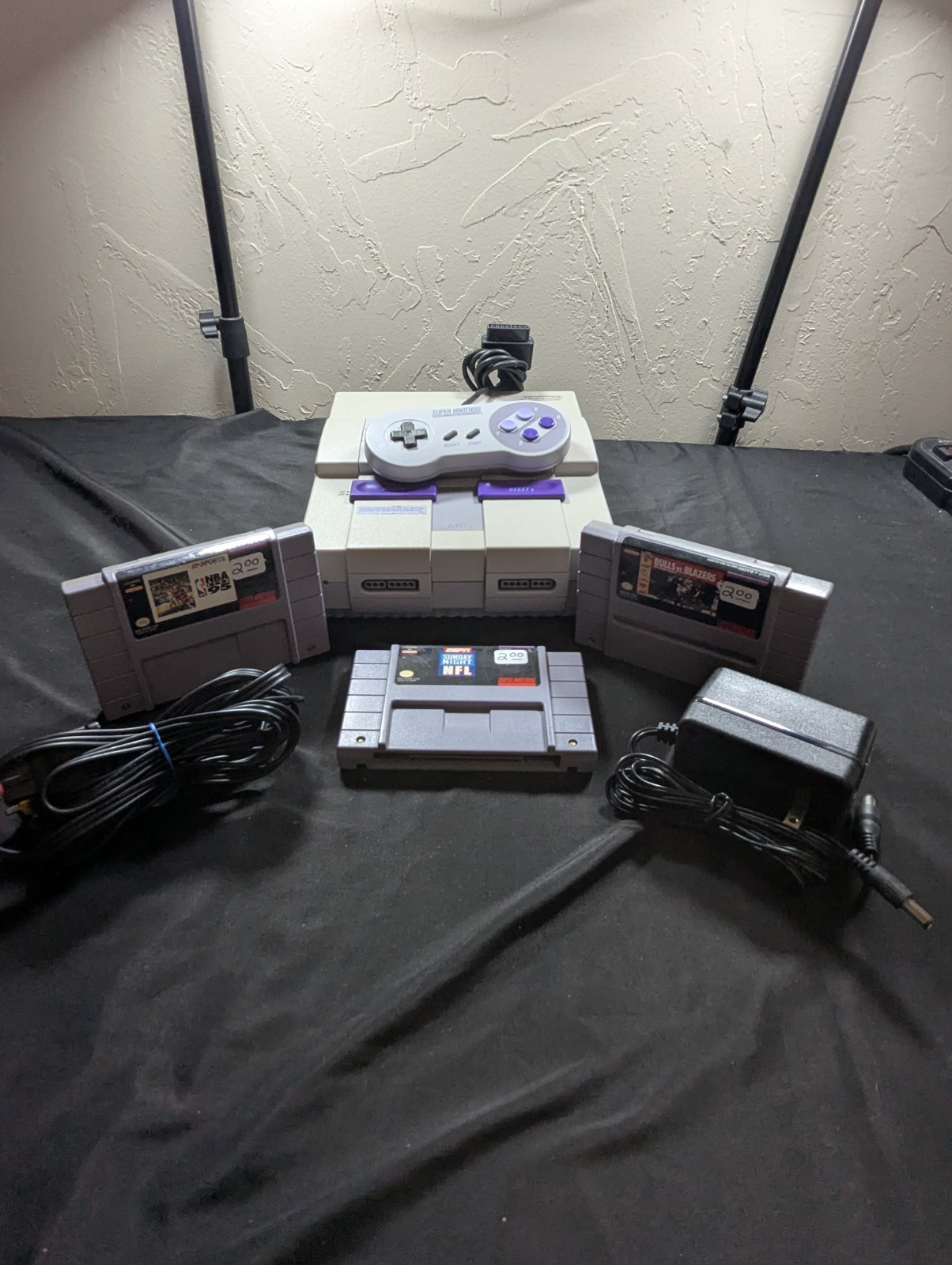 Super Nintendo SNES Console Bundle w/ Controller 3 Games All Cables Tested
