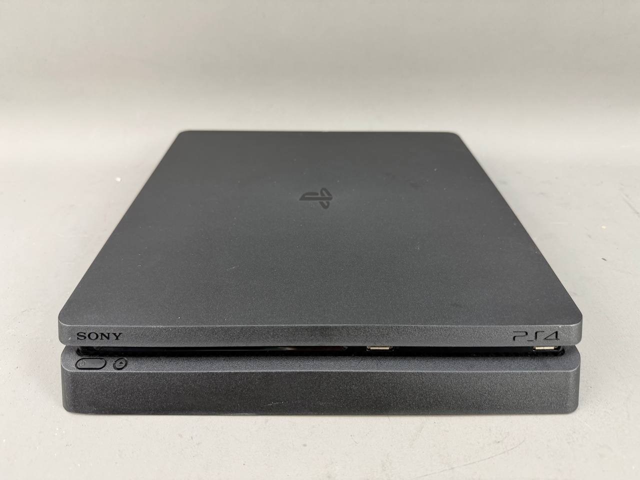 Sony PlayStation 4 Slim 1TB Black Console CUH-2115B W/ Original Box
