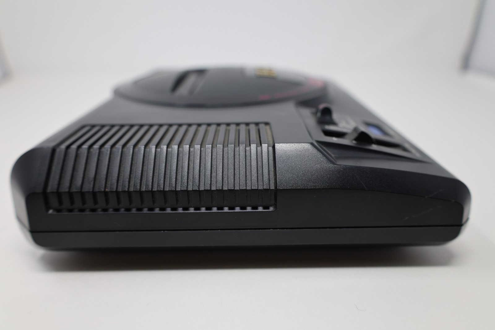 SEGA Mega Drive Console HAA-2510 Japan *US Seller* *works*