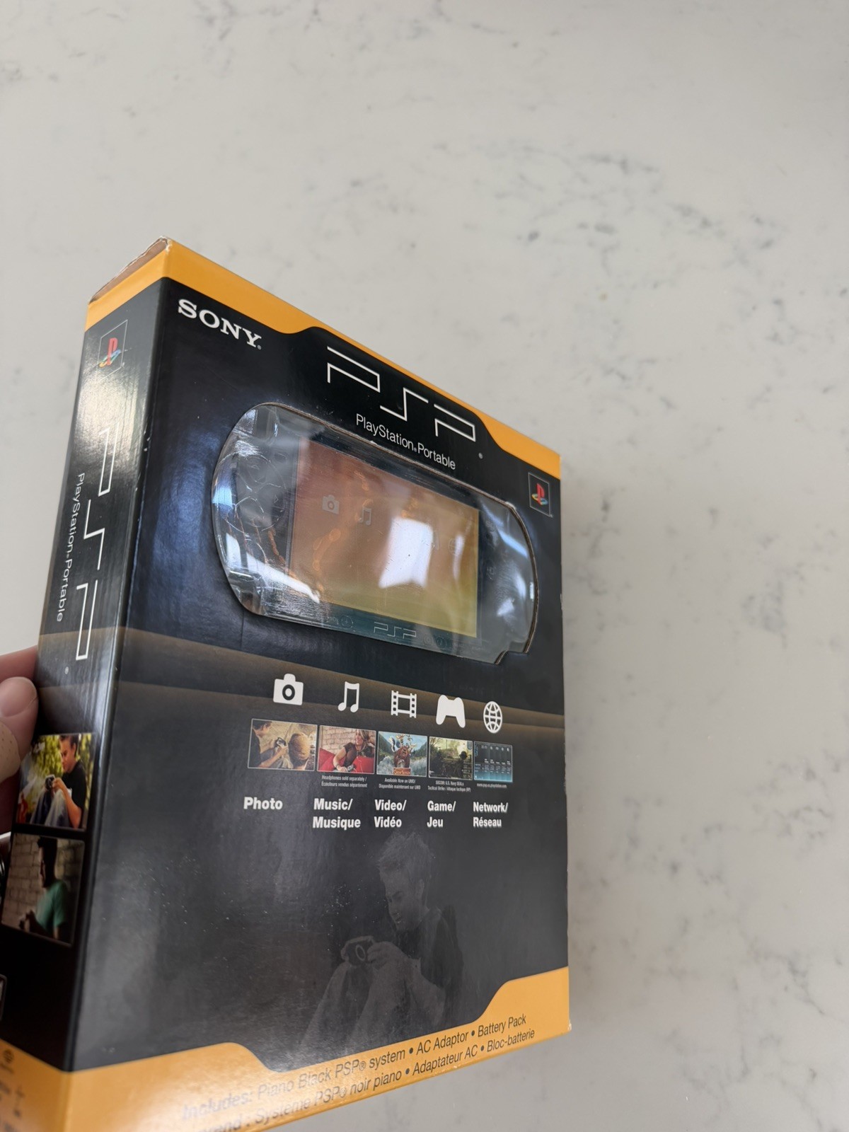 NEW SEALED Sony PSP-2001PB Piano Black Slim PlayStation Portable 2007 Core Pack