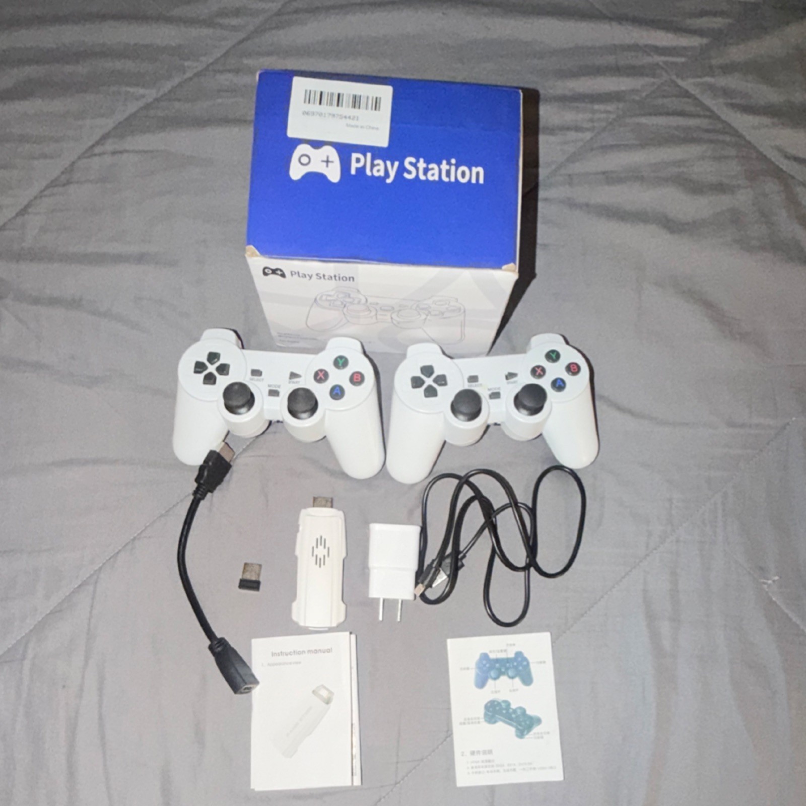 RETRO GameStick Microconsole White HDMI USB Console w/ Controllers