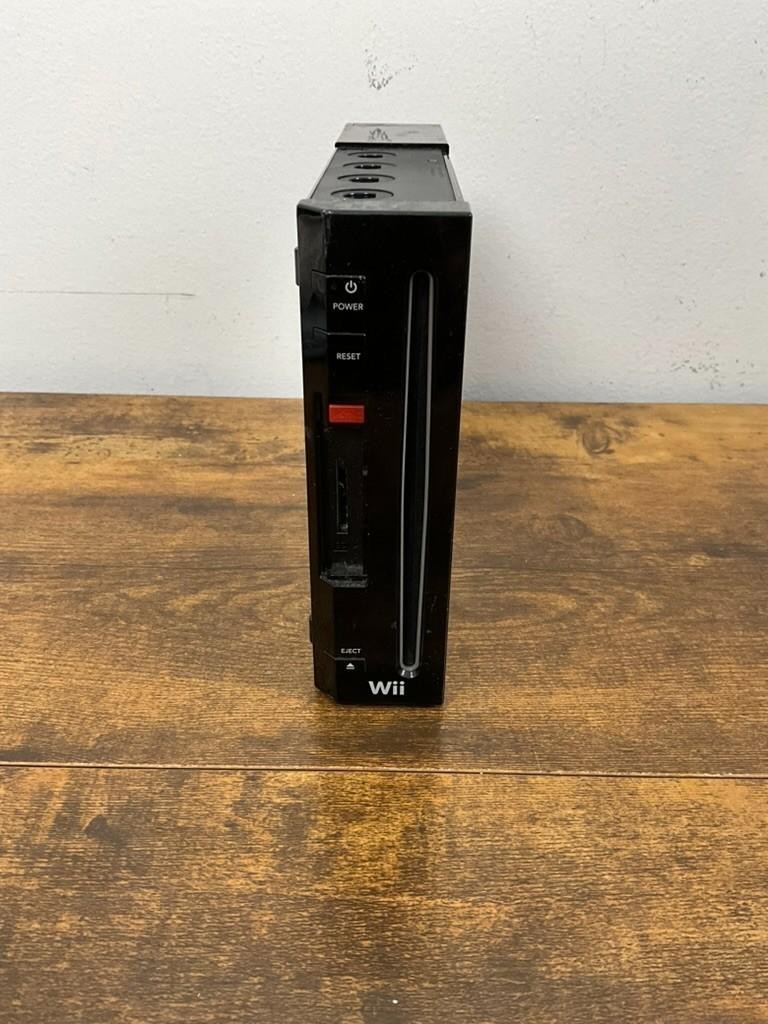 Nintendo Wii Console (Black) RVL-001 – GameCube Compatible – Works!