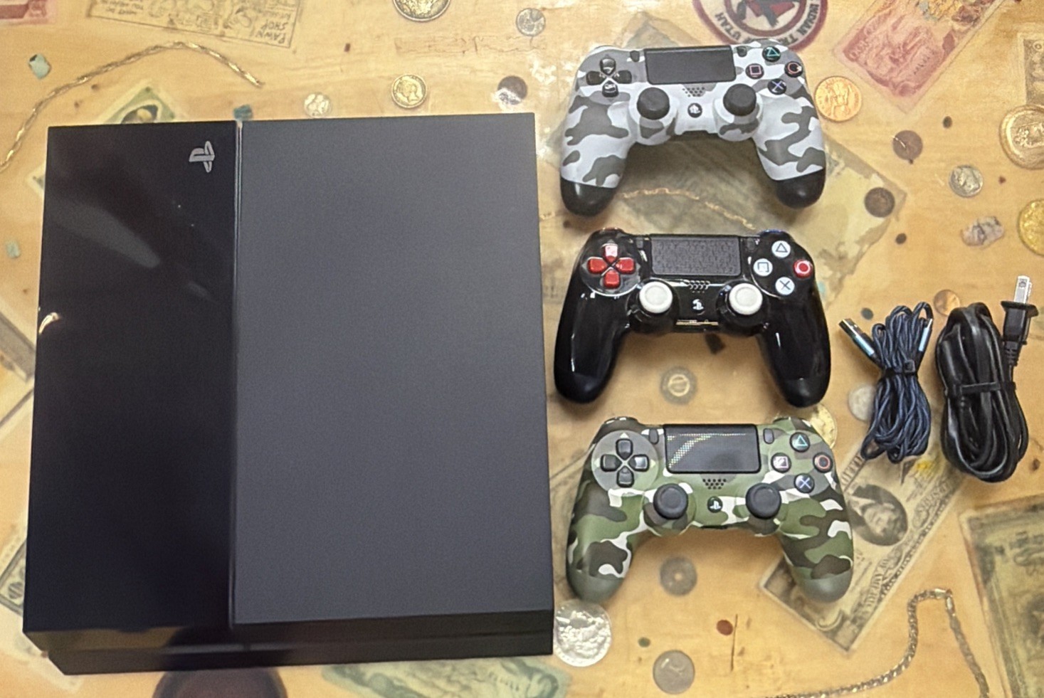 Sony Playstation 4 Black Console 500GB CUH-1001A w/ 3 Controllers & Power Cord