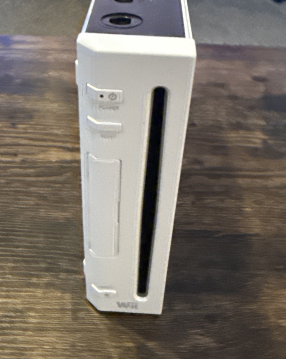 Nintendo Wii Replacement Gamecube Compatible RVL-001 Tested Works Console ONLY