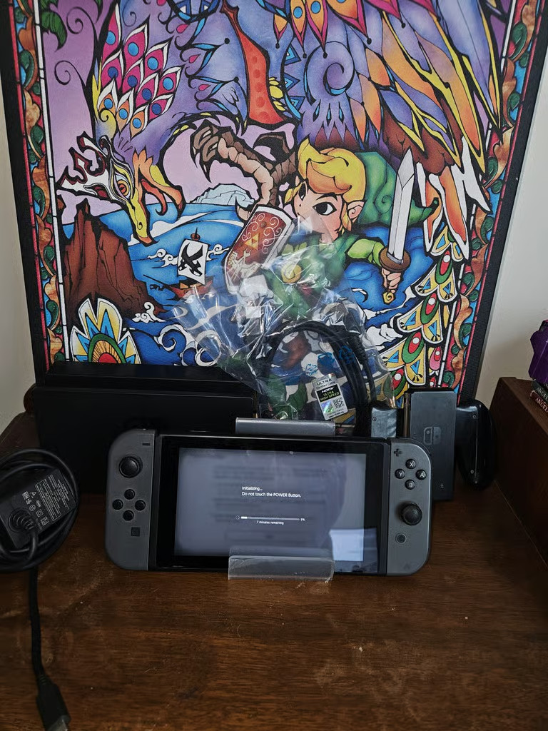 Nintendo Switch 32GB Console with Gray Joy‑Cons
