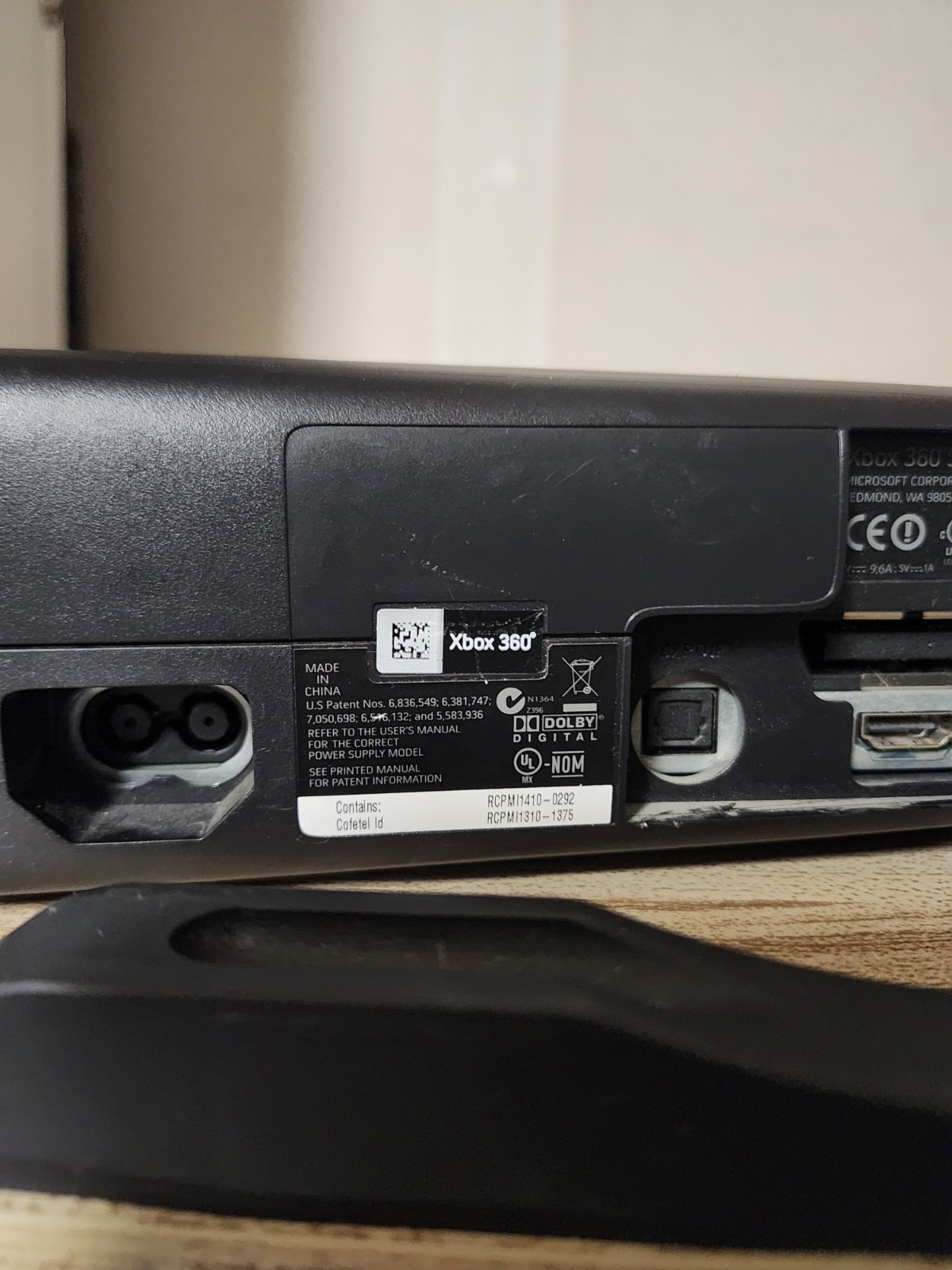 Microsoft Xbox 360 S Console Only – Black (1439) No HD/Cords For Parts Or Repair