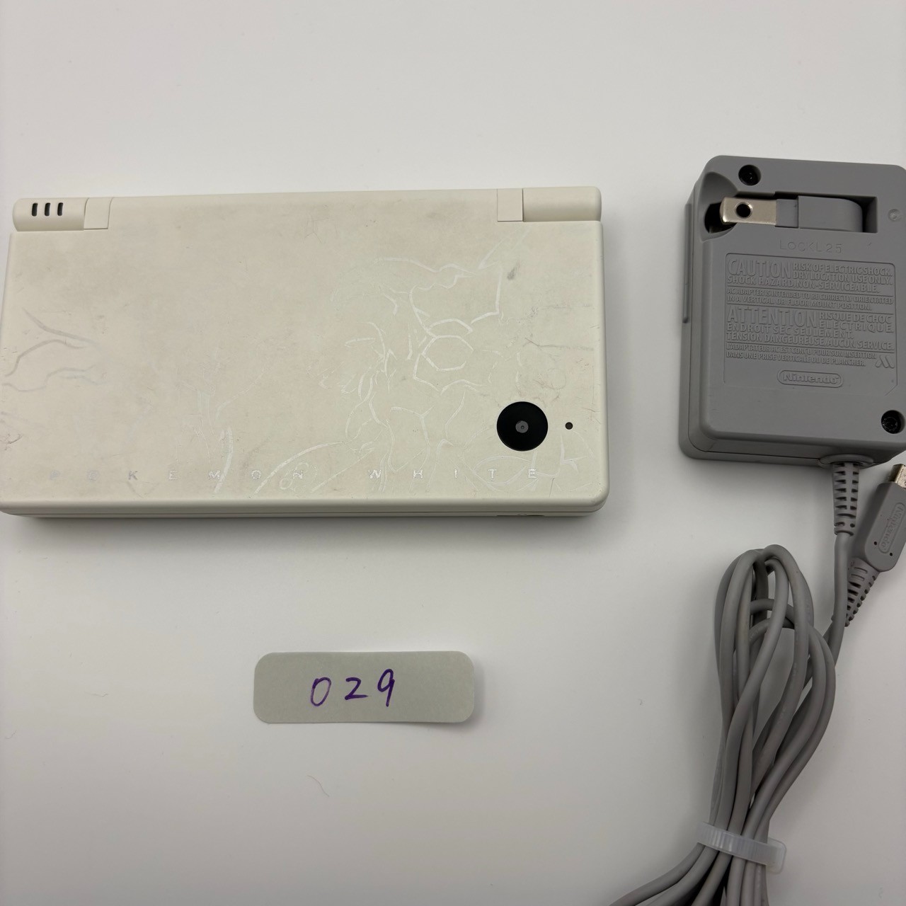 Mint Limited Edition Nintendo DSi Reshiram Zekrom White Console Japan Tested