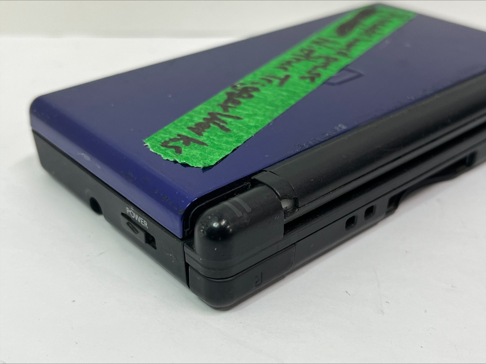 FOR PARTS! Nintendo DS Lite – Blue – Trigger buttons faulty + Loose hinge (B412)