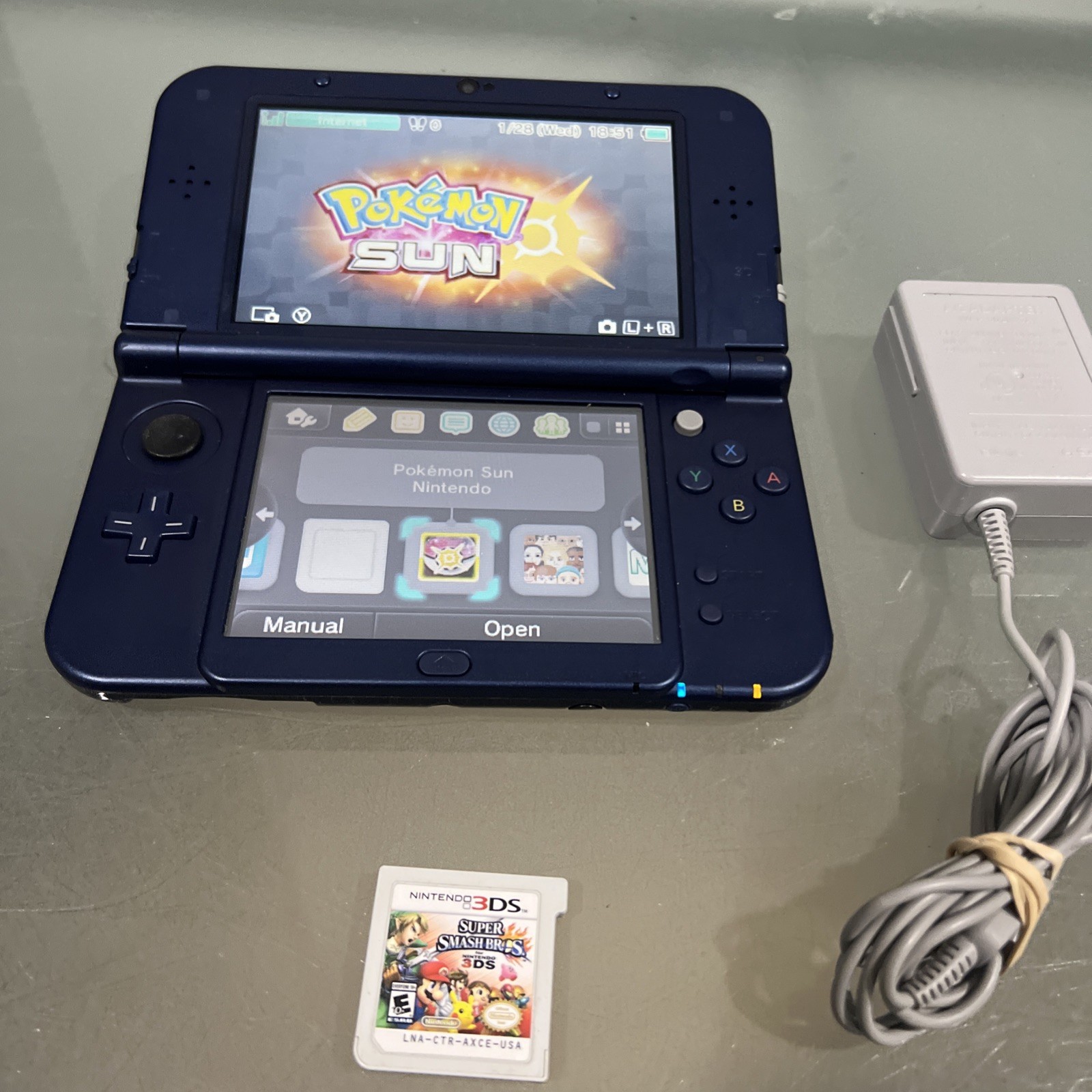 Nintendo 3DS XL Galaxy Edition Handheld Console System Purple & Super Smash Bros