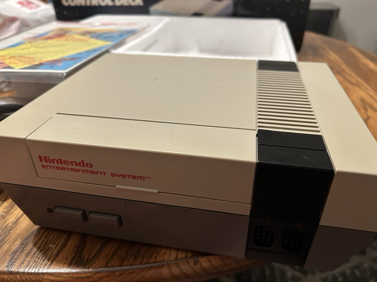 Nintendo NES Control Deck Console Complete In Box CIB Controllers Power READ