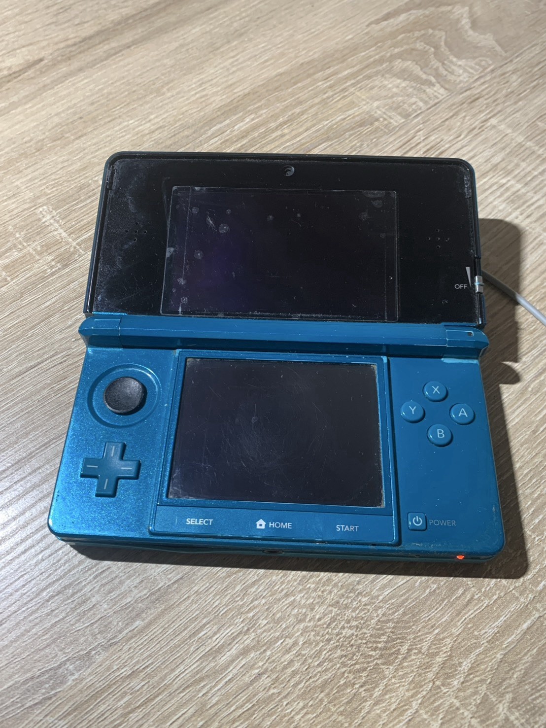 2081 Nintendo 3DS Aqua Blue For Parts