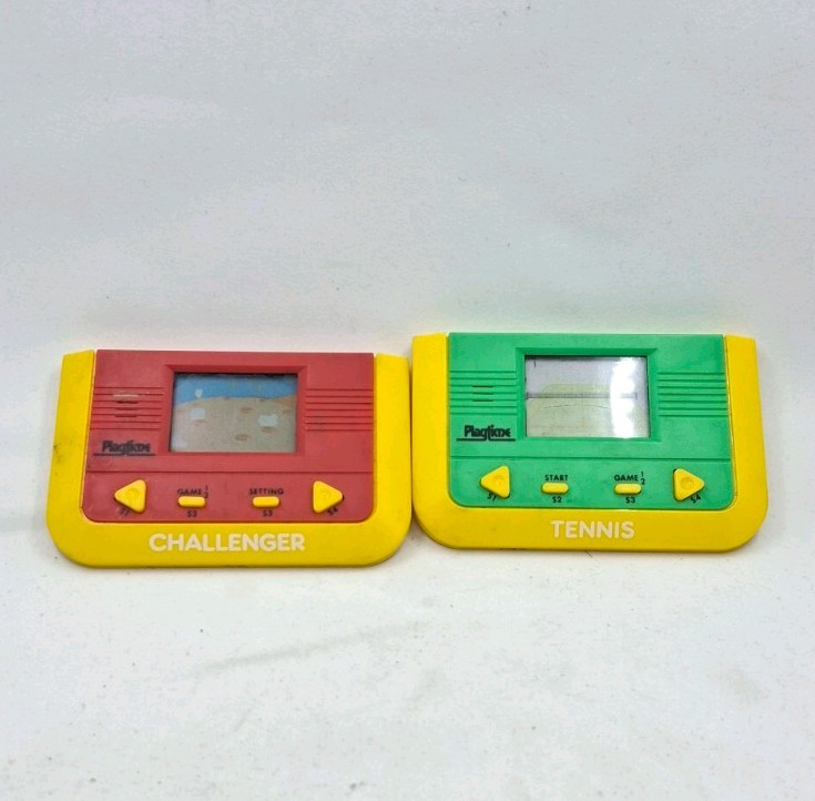 2 Vintage Playtime Handheld Games 1988 Tennis and Challenger