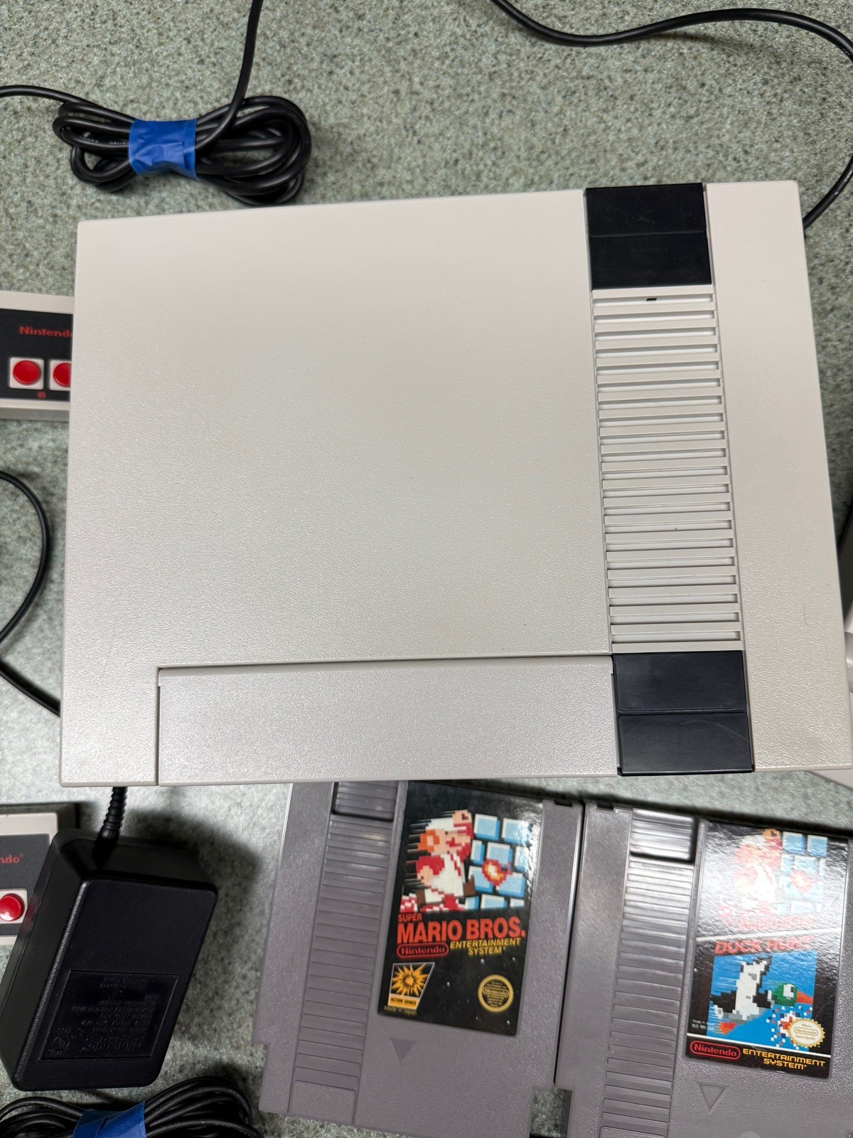 Nintendo NES Top Loader and NES console, 2 cont, OEM cables, 5 GREAT GAMES!!
