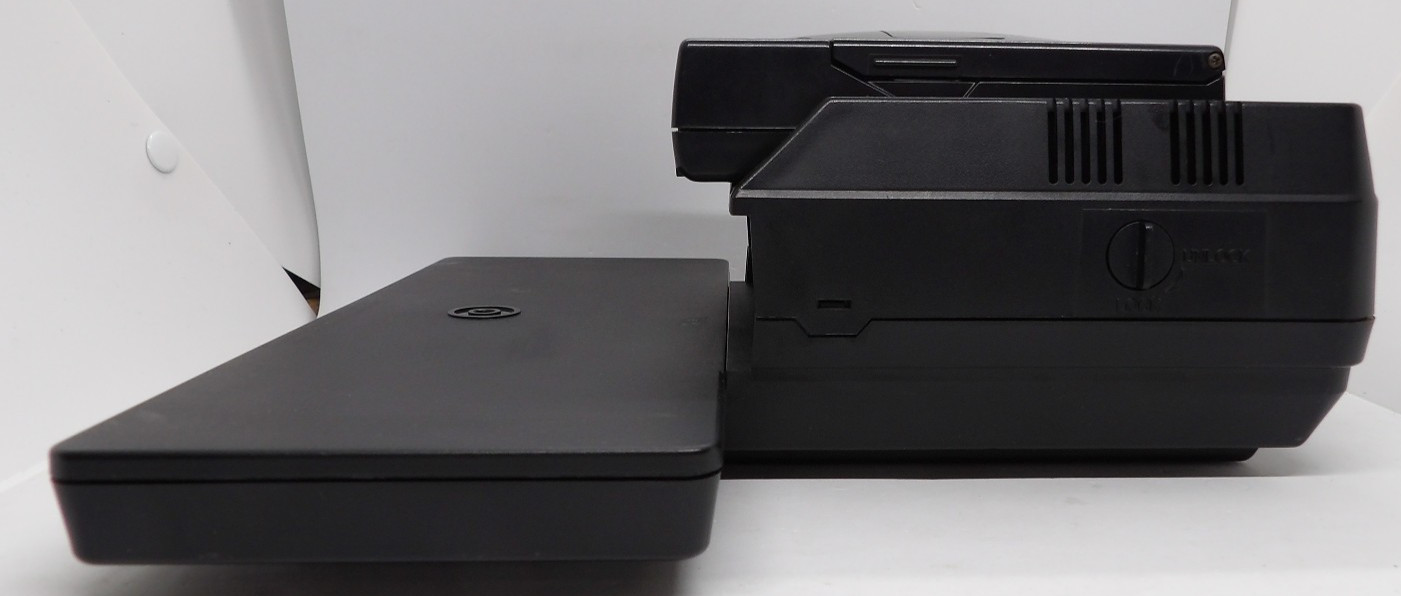 Turbo Grafx CD Console + Dock + Case + Hucard Read Description