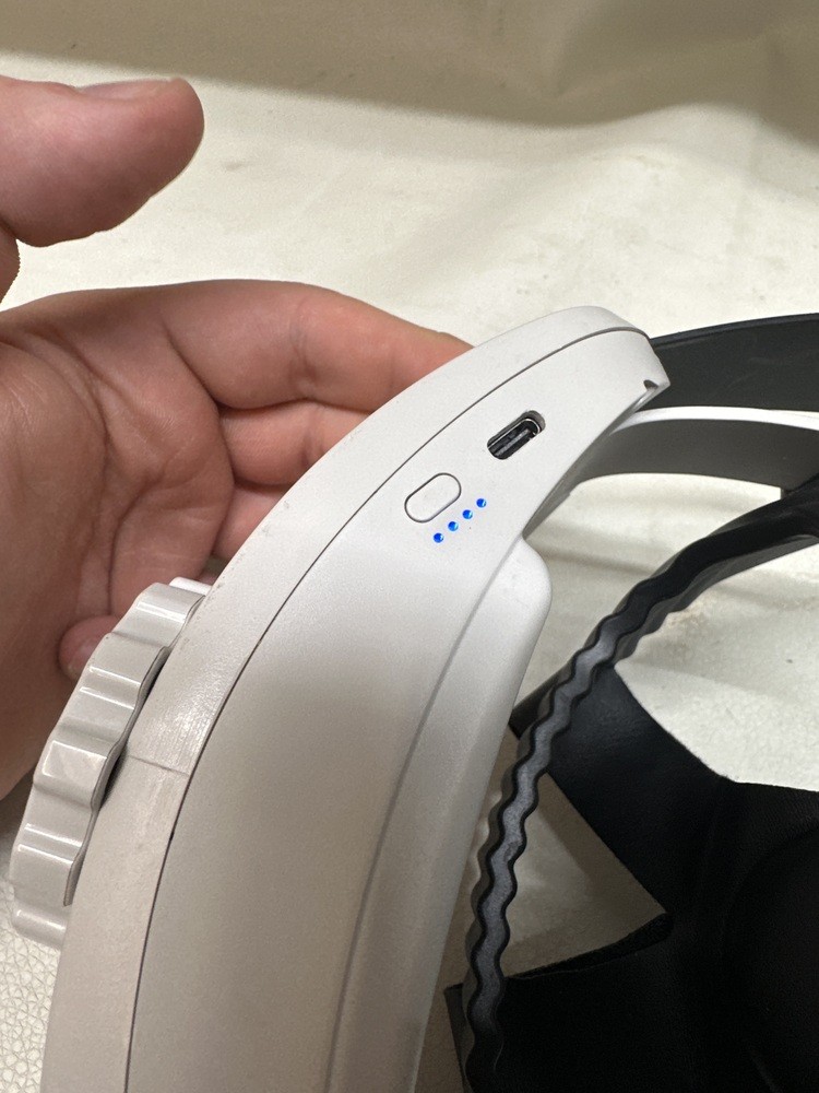 META QUEST 3S P97 VR HEADSET WITH AFTER MARKET HEAD STRAP WITH BATTERY