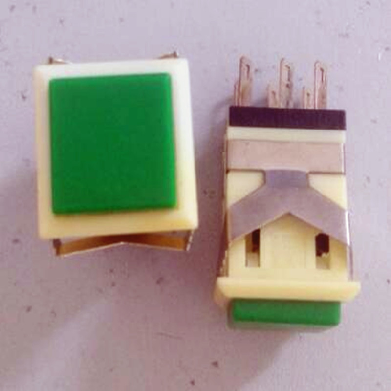 Green Square Push Button DPDT Panel PCB OFF-(ON) Momentary Switch Push to Make