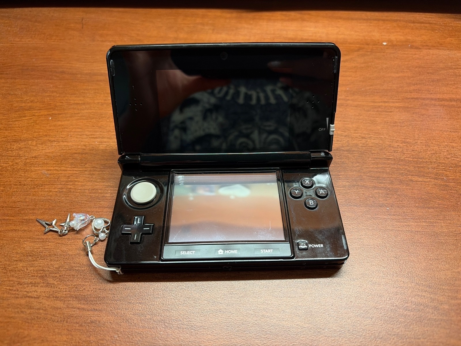 Nintendo 3DS 2GB Handheld System – Cosmo Black
