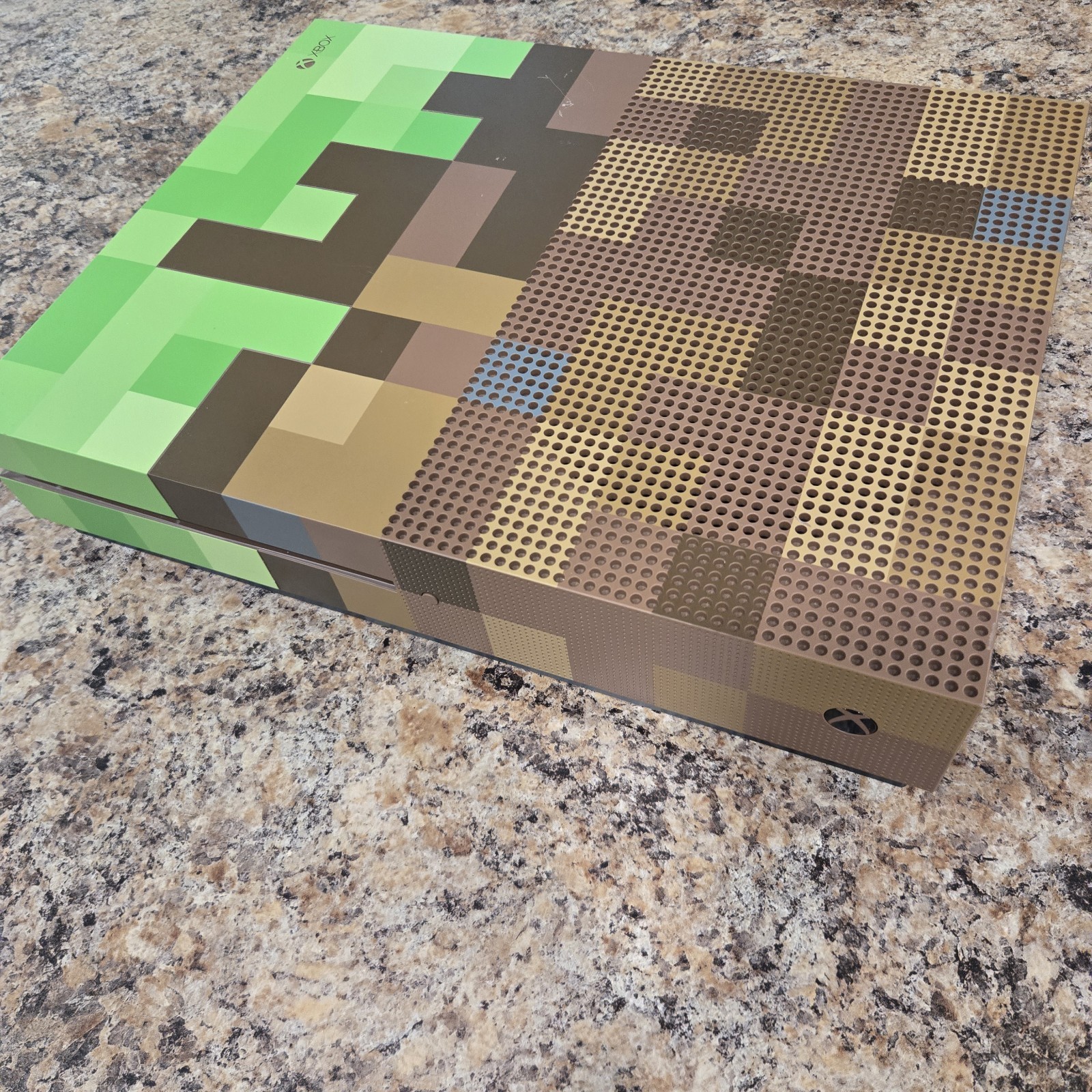 Microsoft Xbox One S Minecraft Limited Edition Bundle 1TB Green & Brown Console