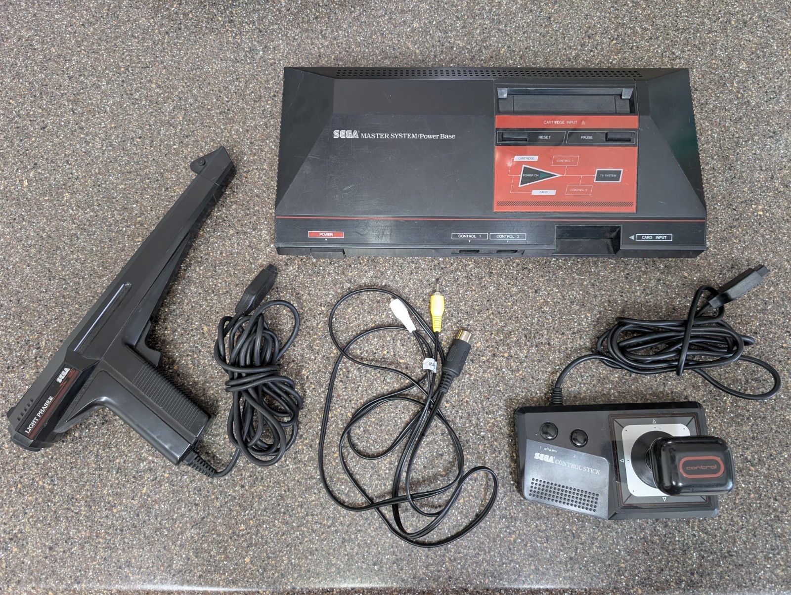 80s-era Sega Master System Power Base w/ Light Phaser and Joystick (It Works)