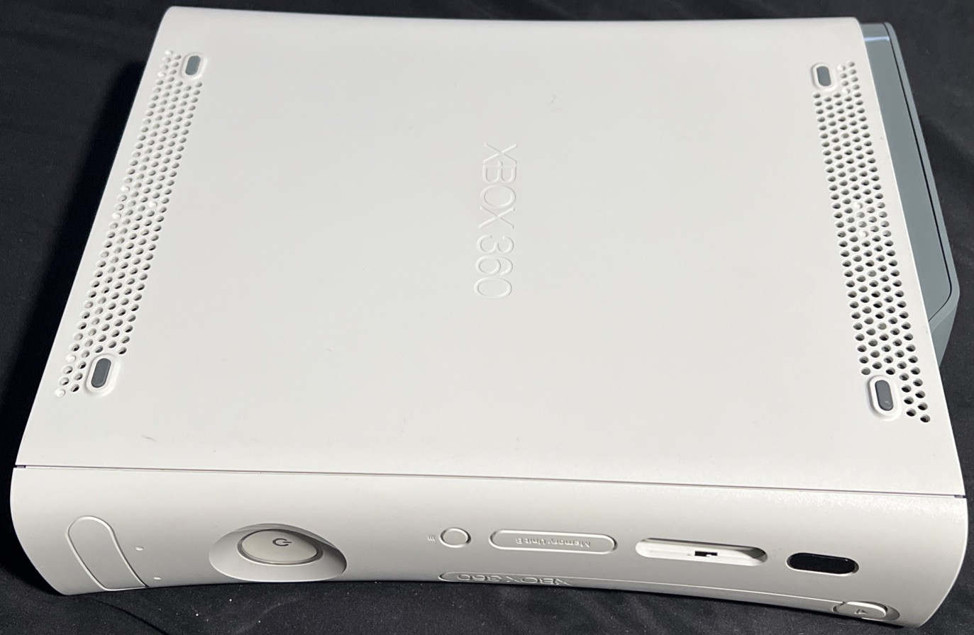 Microsoft Xbox 360 Core Matte White – 2008