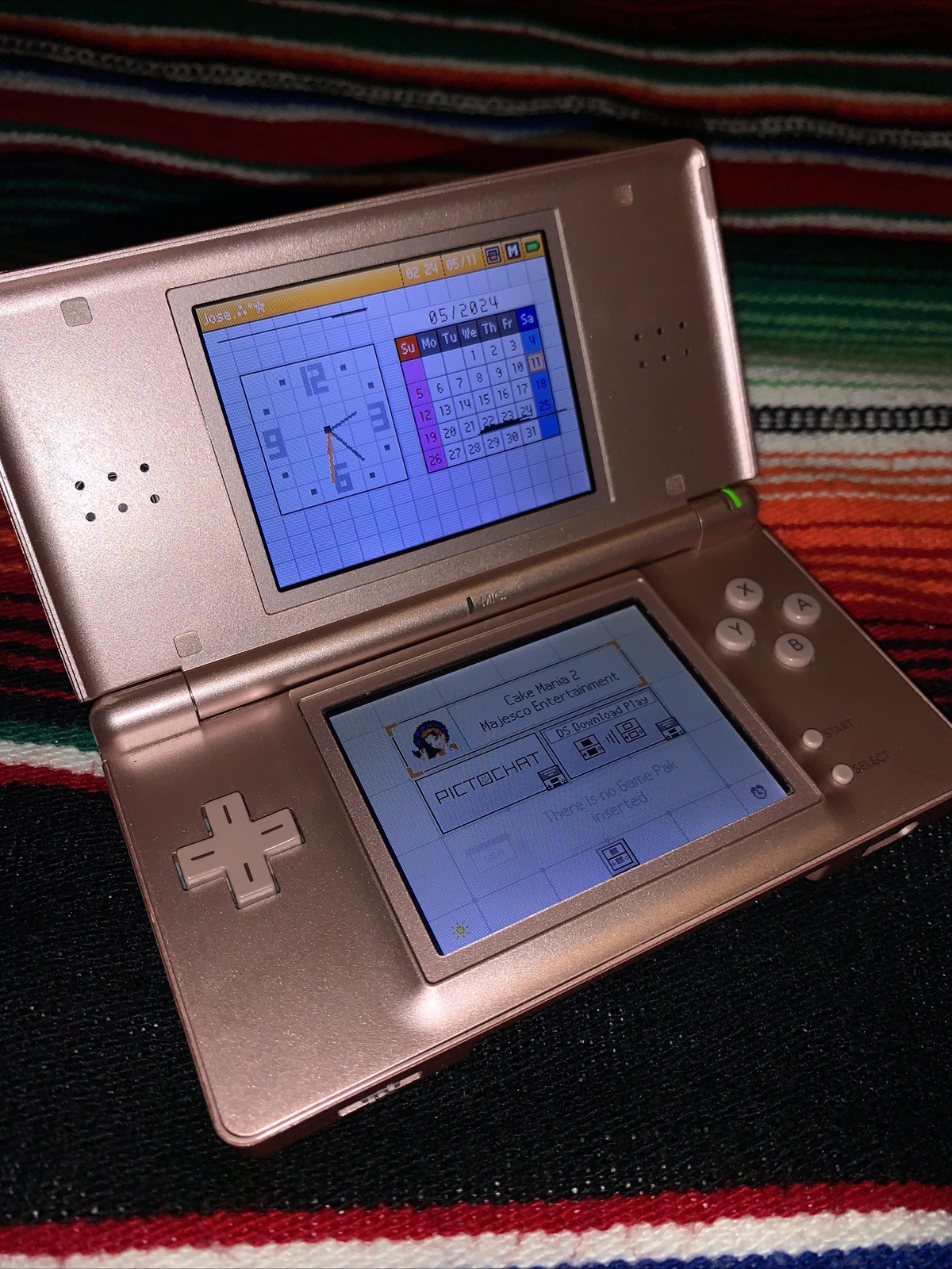 Nintendo DS Lite Video Game Console – Metallic Rose