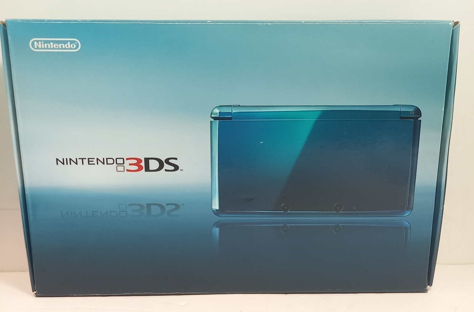 Nintendo 3DS Game Console Aqua Blue color W/ Charger Box Instruction SD card