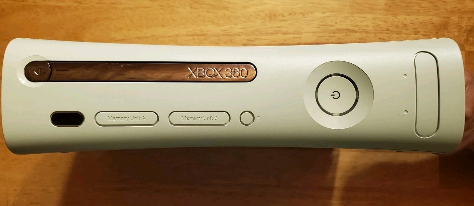 Microsoft Xbox 360 White Console 120GB HDD Power Supply & Controller
