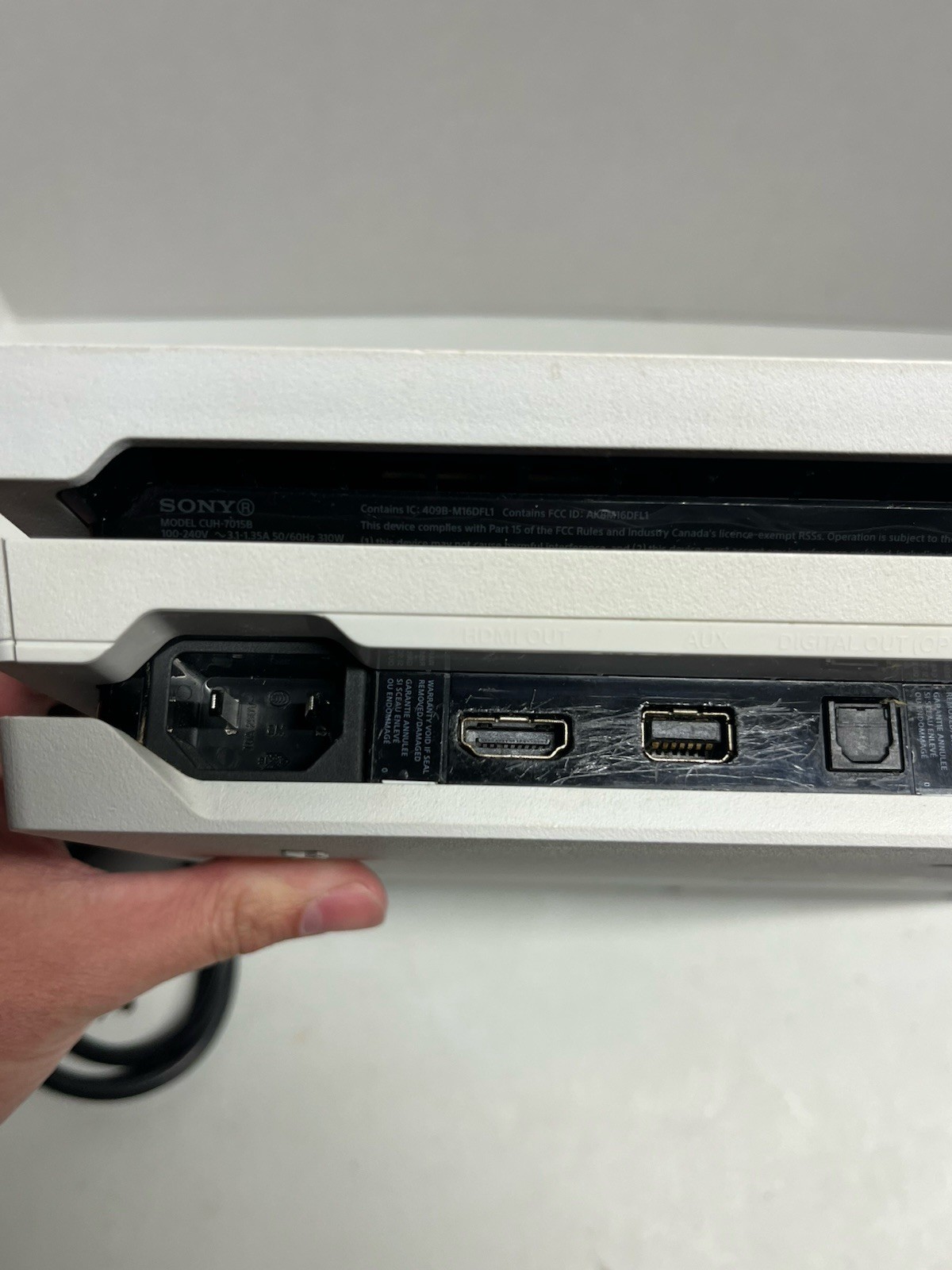 Sony PlayStation 4 Pro 1TB Video Game Console – Glacier White – Tested Working
