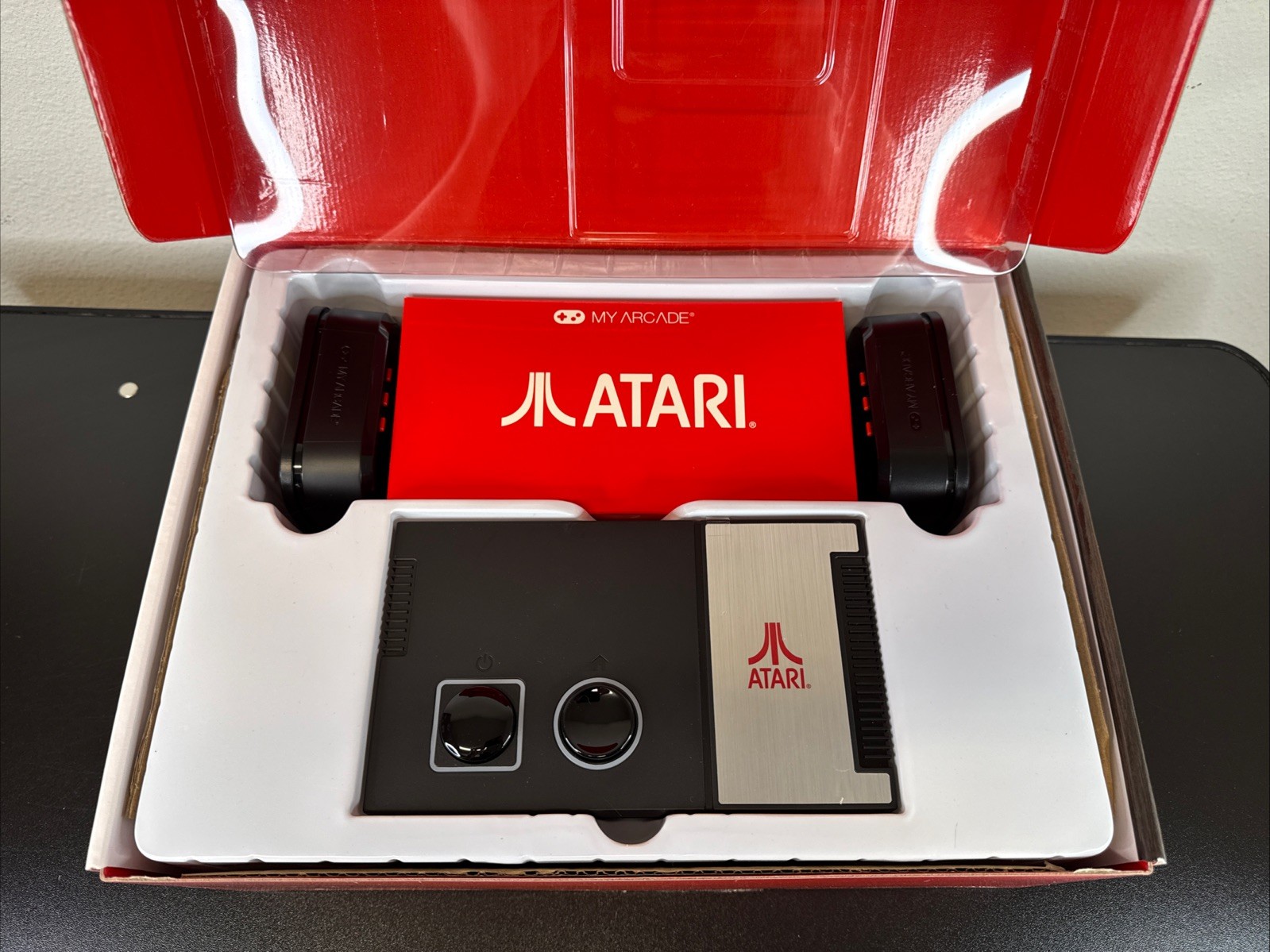 My Arcade Atari GameStation Pro HDMI Console Games 7000 – 2 Wireless Controllers