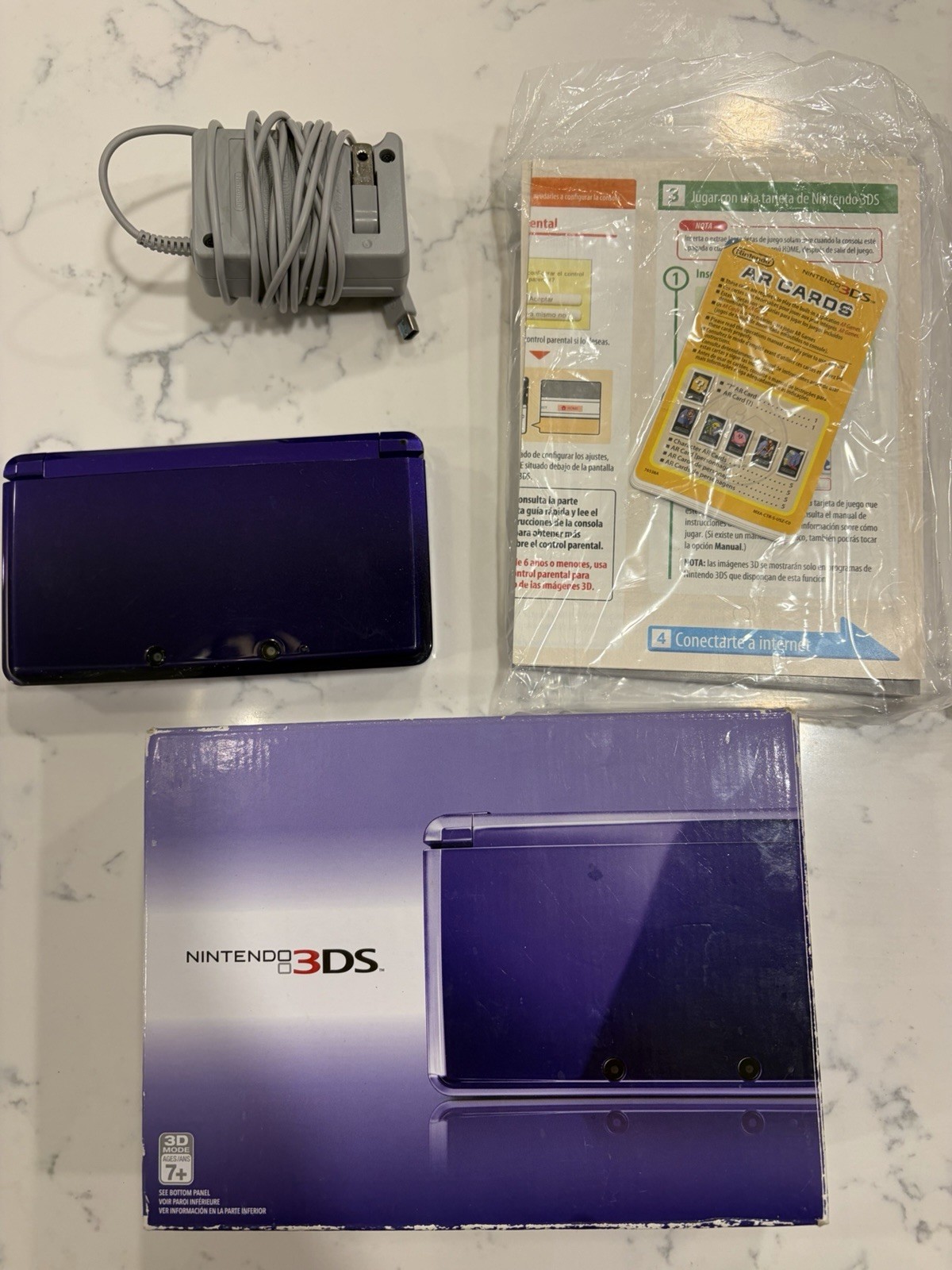 Nintendo 3DS Purple Handheld System w/ Charger, Box & Manuals Wi-Fi 2GB