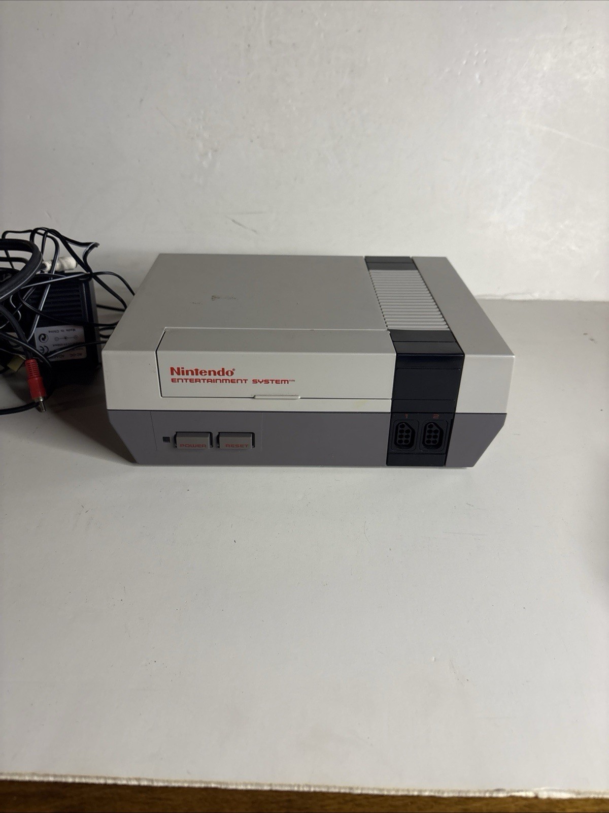 Nintendo NES-001 Gray Video Game Console Tested Working With 5 Games (Zelda)