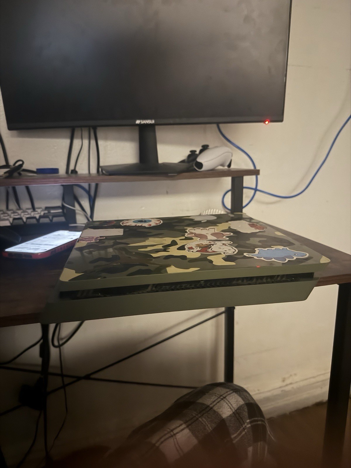 Sony PlayStation 4 Console with Green Camo Skin, HDMI & USB-A, Black/Beige