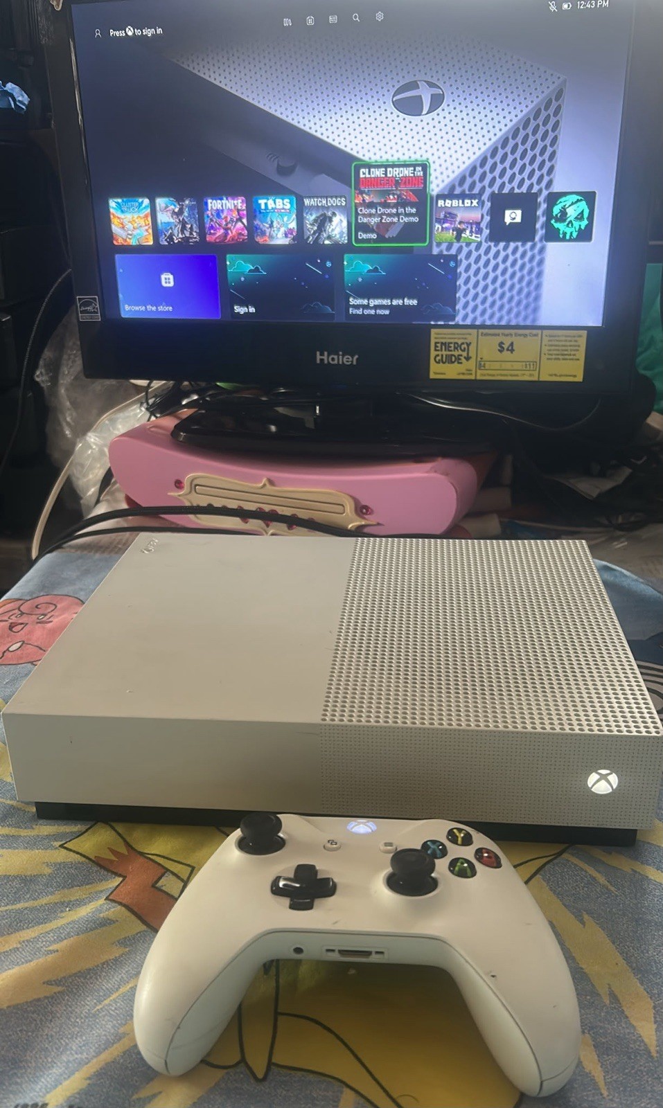 Xbox One S All‑Digital Edition 1TB Console – White – Tested – No Disc Drive