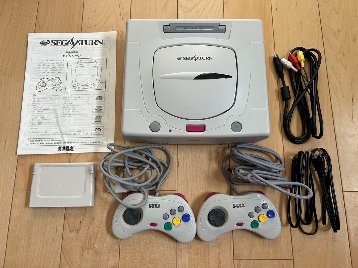Sega Saturn console, 25 games, 2 controllers, memory set, Tested from Japan
