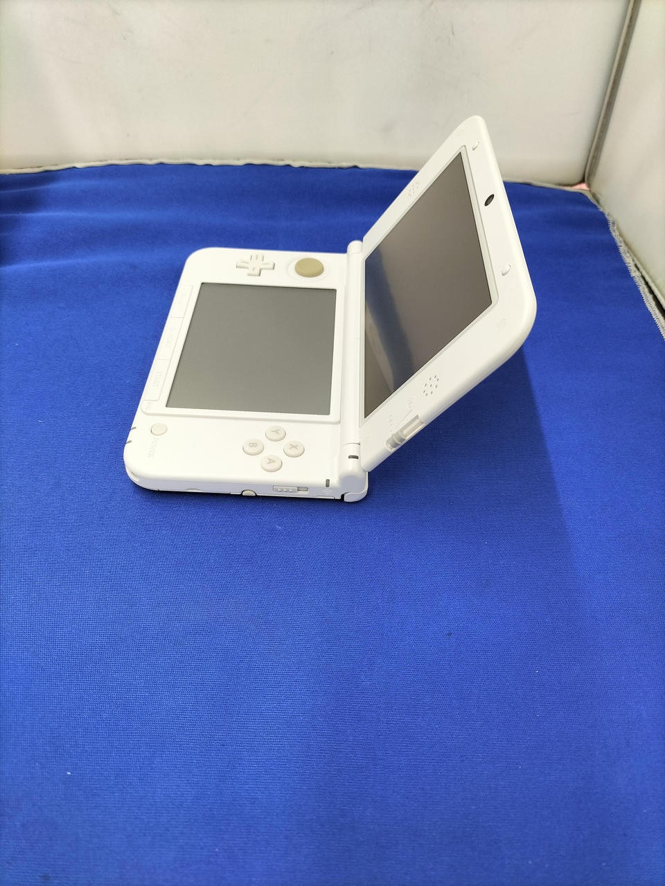3DSLL Model number SPR S WAAA NINTENDO