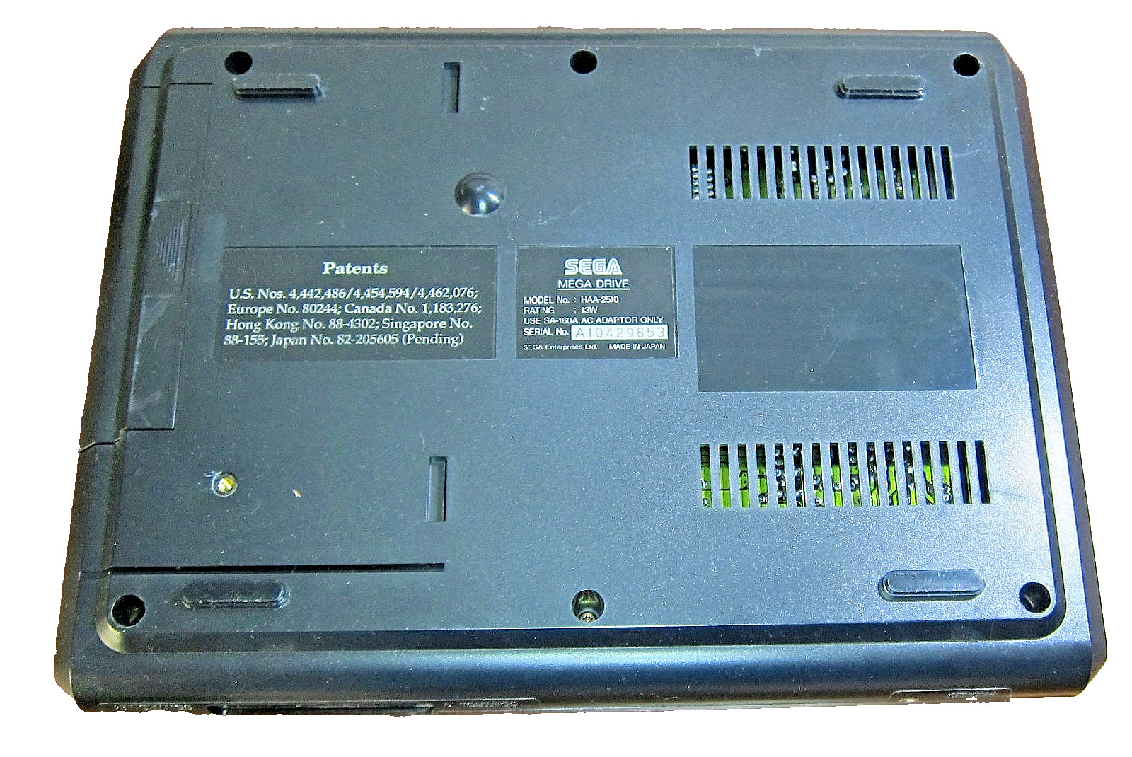 Genuine Vintage Sega Mega Drive 16-Bit Console HAA-2510 Made in Japan