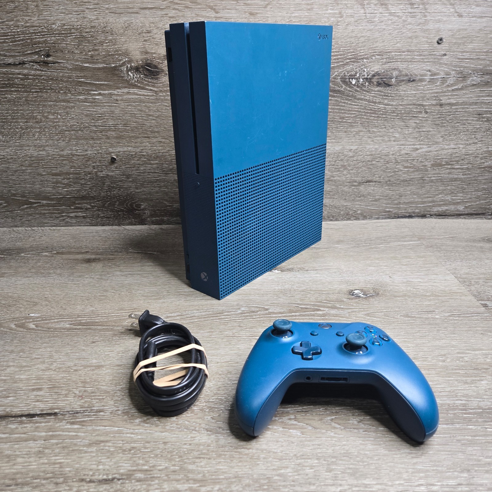 Microsoft Xbox One S Console 1681 Teal Blue Complete Set Controller Rare Limited