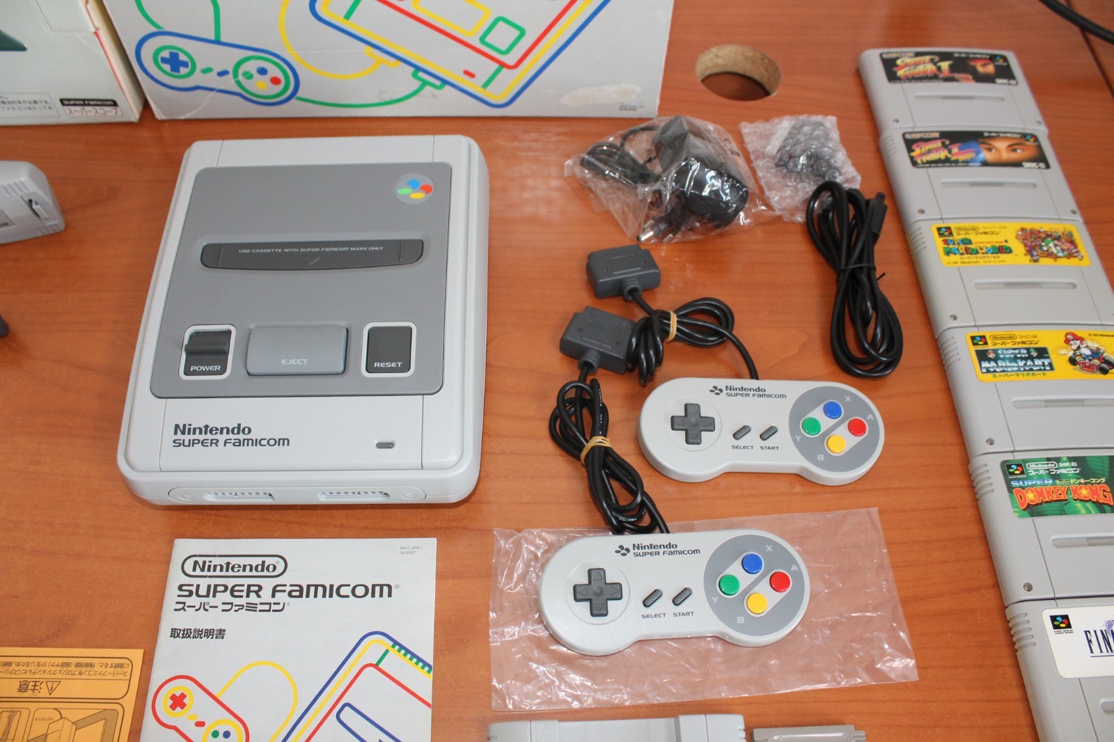 Nintendo Super Famicom CONSOLE – “SUPER LOT”