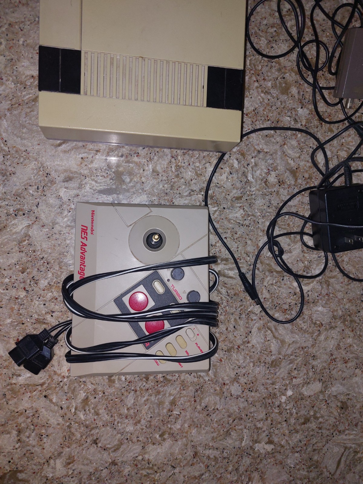 Nintendo Entertainment System NES Console – Gray (NES-001)