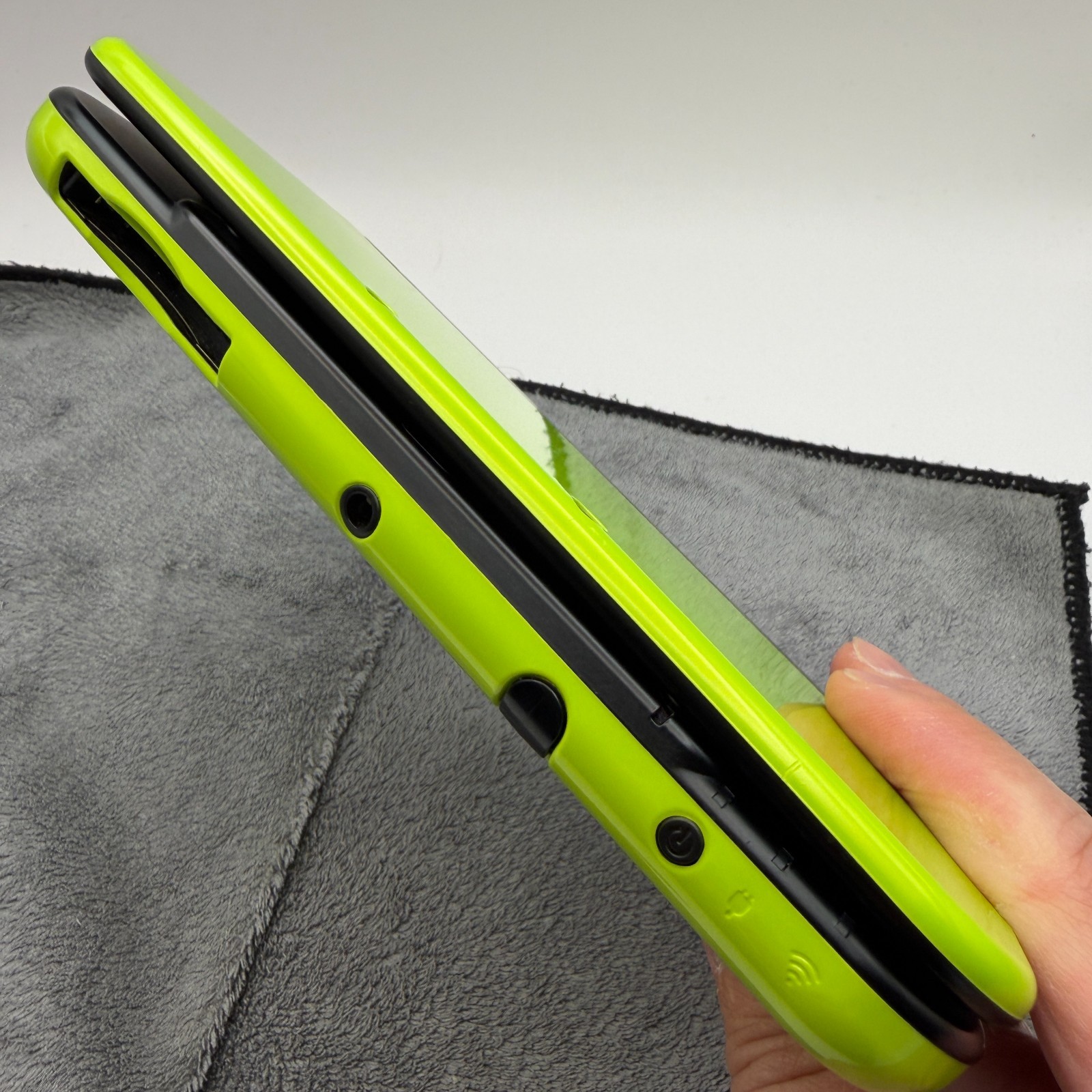 [Excellent 5] New Nintendo 3DS LL XL Lime x Black Console – Japanese Version