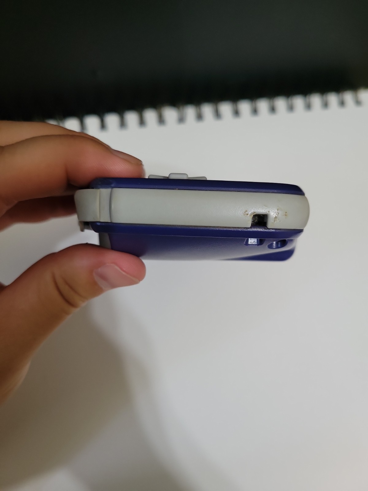 Nintendo Game Boy Advance Handheld System – Indigo (Works, Broken Battery Cover)