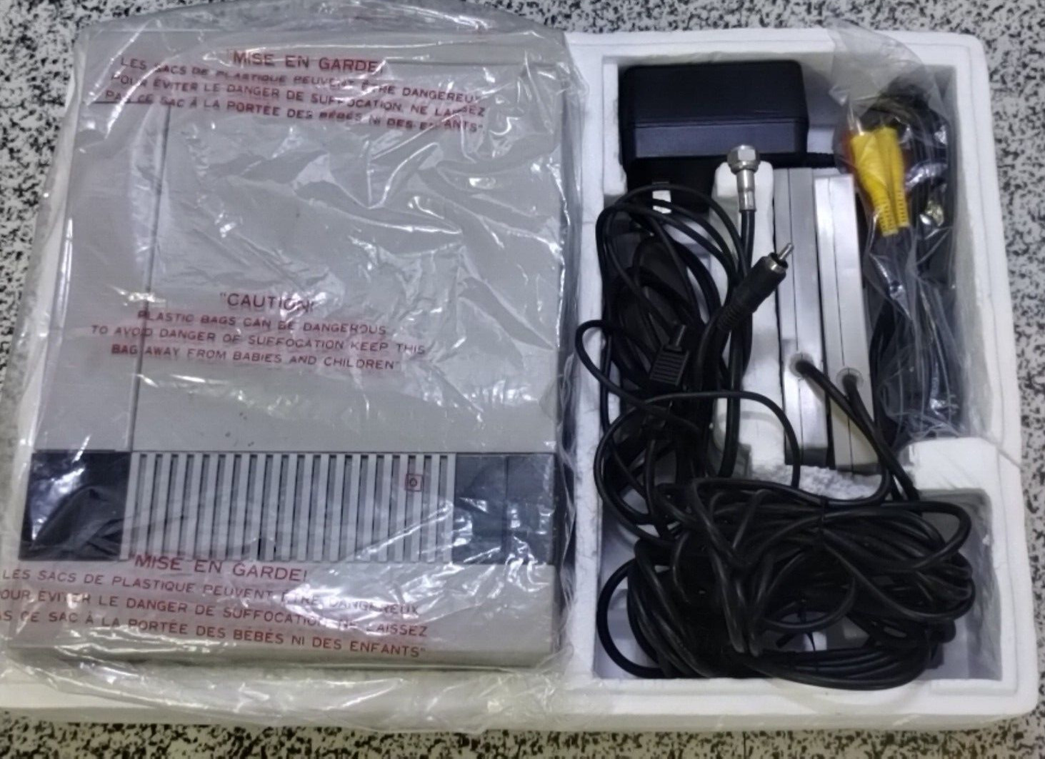 Nintendo Entertainment System Challenge Set NES Console in Box Tested Working